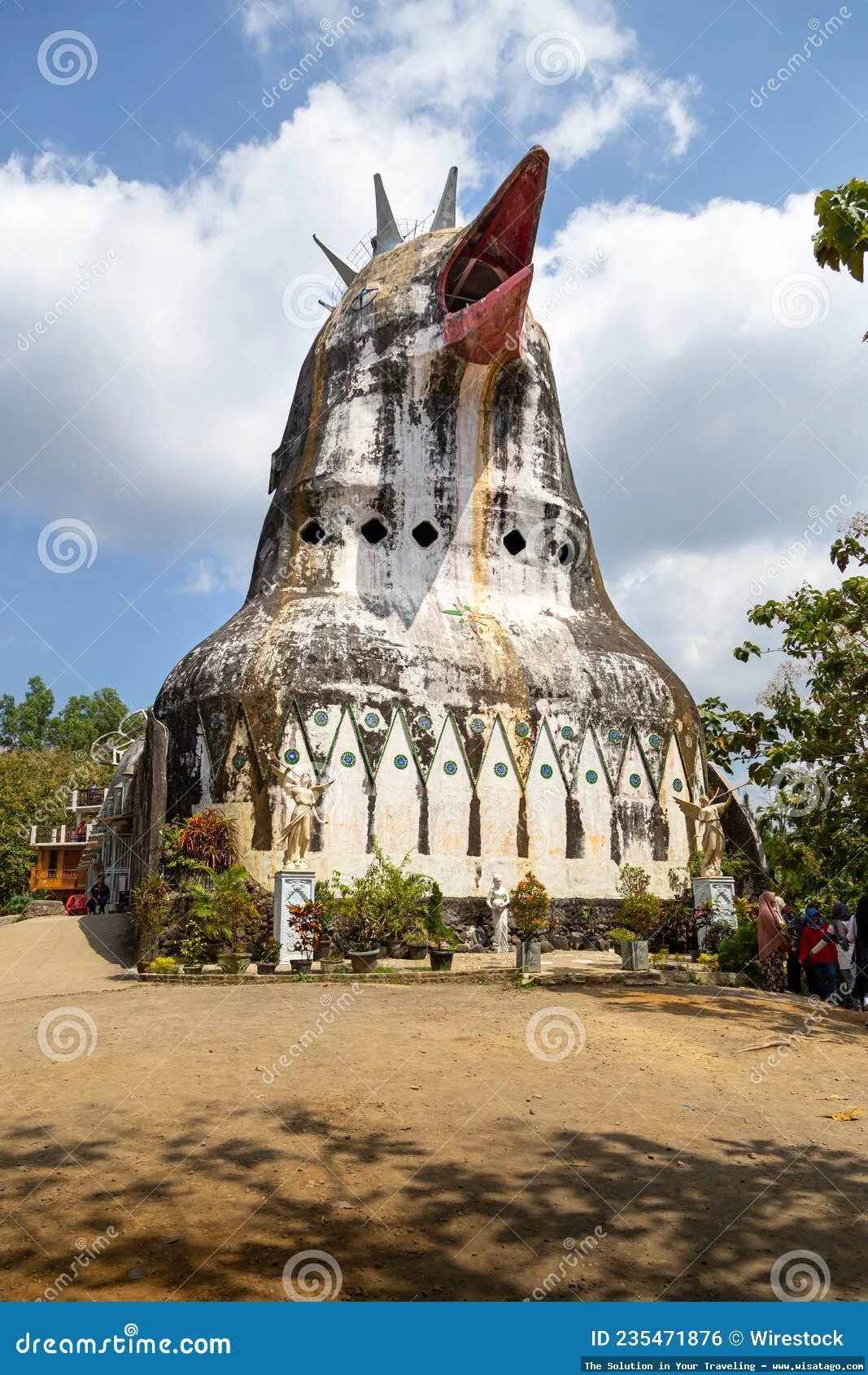 Gereja Ayam megah di Magelang