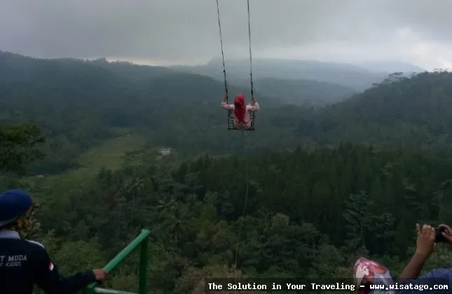 Goa Kidang Kencana: keindahan stalaktit memukau
