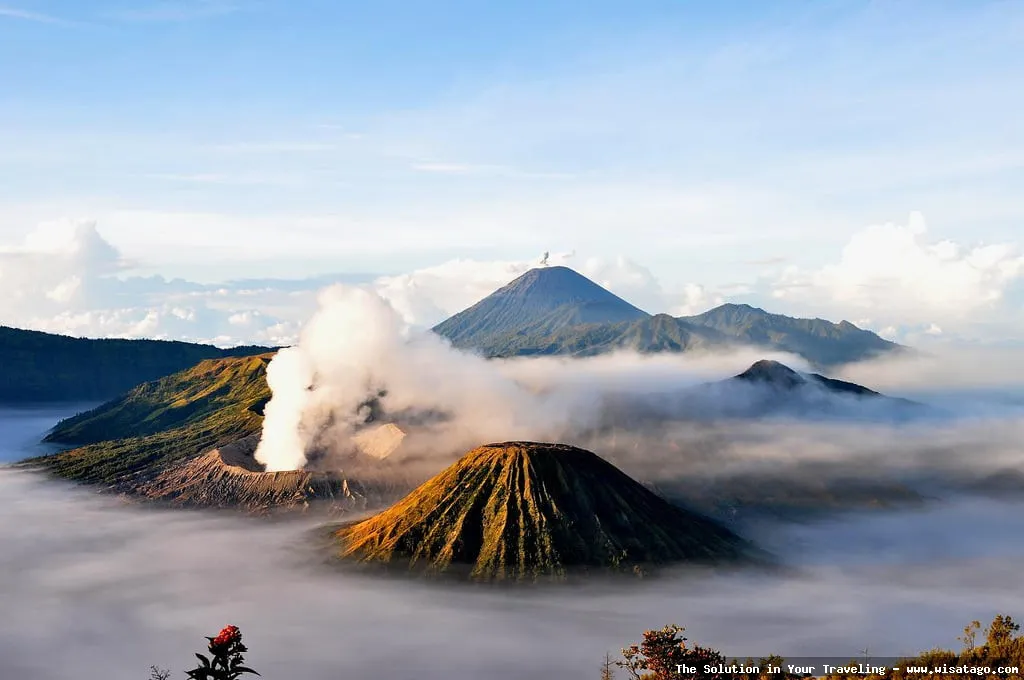 Gunung Bromo, pemandangan kawah eksotis