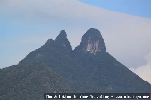 Gunung Daik: puncak megah menjulang tinggi