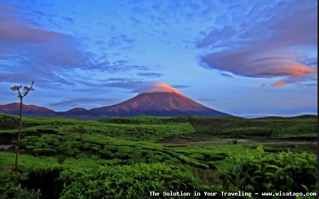 Gunung Kerinci, puncak Sumatera tertinggi