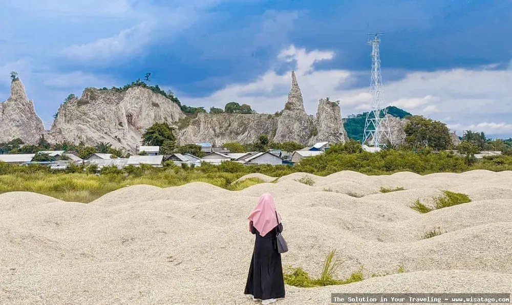 Gunung Kunyit, pesona alam Jambi.