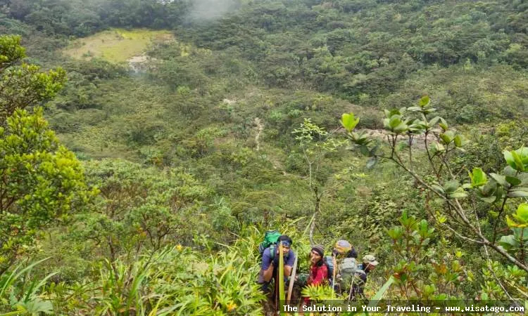 Gunung Kunyit: lanskap alam memukau