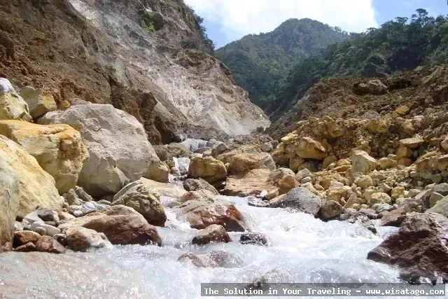 Gunung Kunyit: lanskap alam yang indah