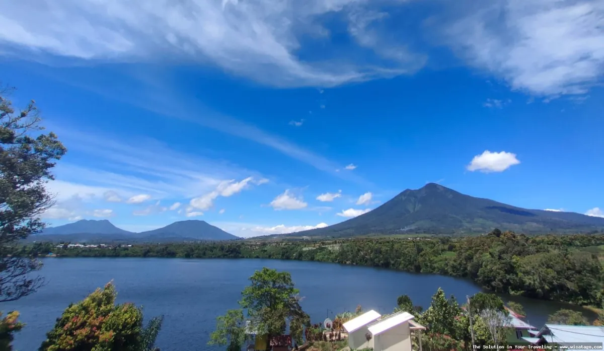 Gunung Masurai, keindahan alam Jambi
