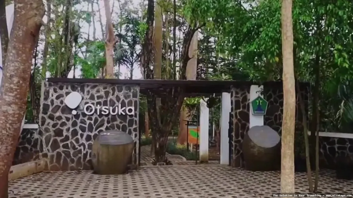 Hutan Kota Malabar yang asri sejuk.
