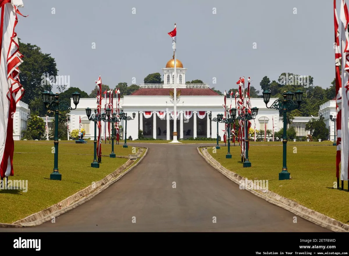 Istana Bogor, kediaman resmi presiden.