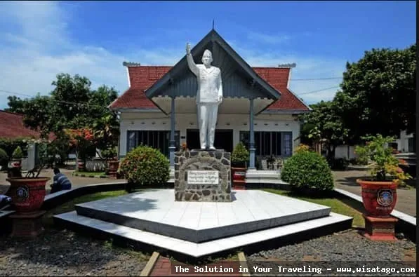 Istana Gebang, rumah masa kecil Soekarno