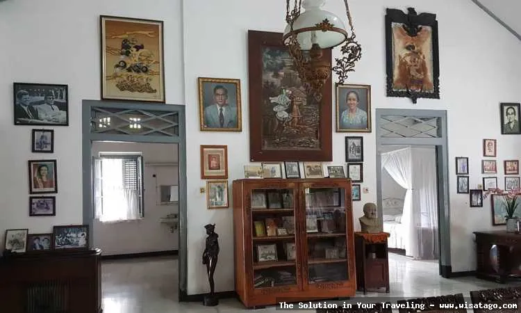 Istana Gebang, rumah masa kecil Soekarno