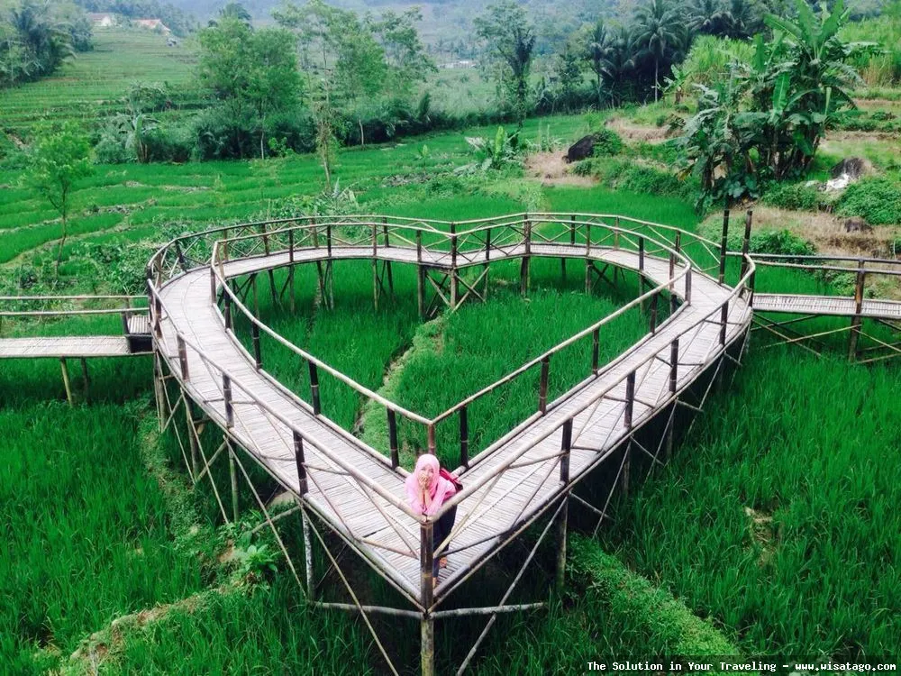 Jembatan Cinta Betayau yang mempesona