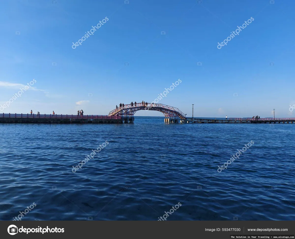Jembatan Cinta Betayau yang ikonik.