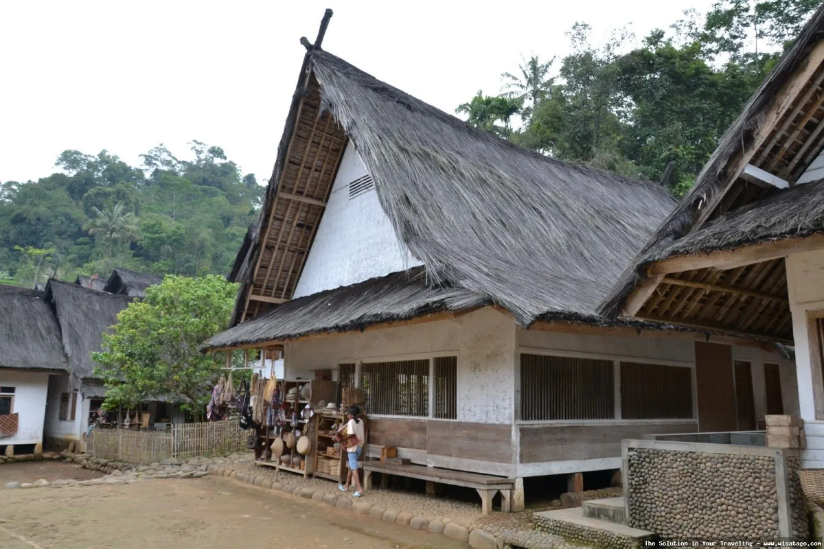 Kampung Naga, perkampungan adat Sunda