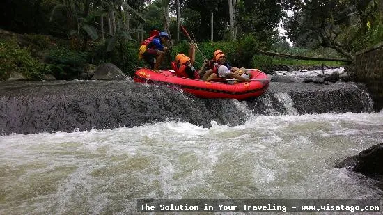Karo Adventure: Jelajahi keindahan alam Karo