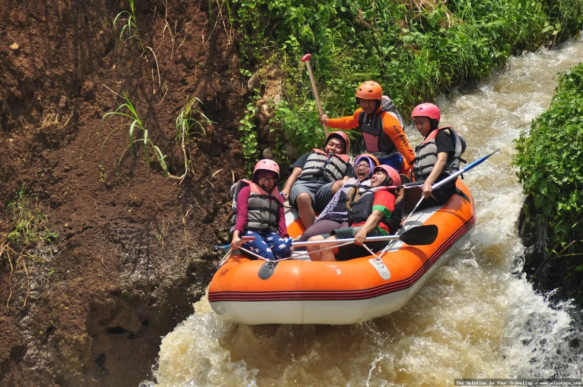 Kasembon Rafting, arung jeram seru