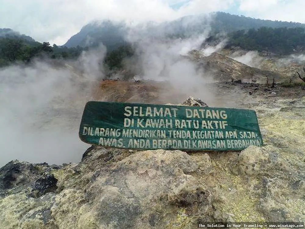 Kawah Ratu: panorama eksotis pegunungan