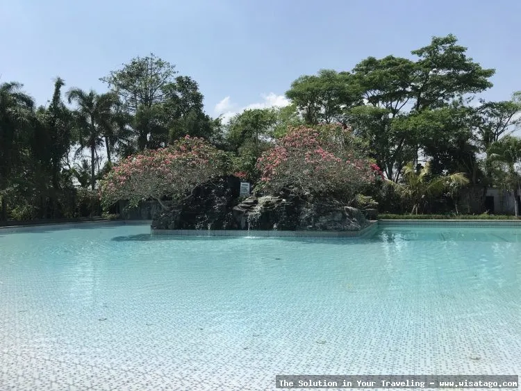 Kimo Swimming Pool, kolam renang modern