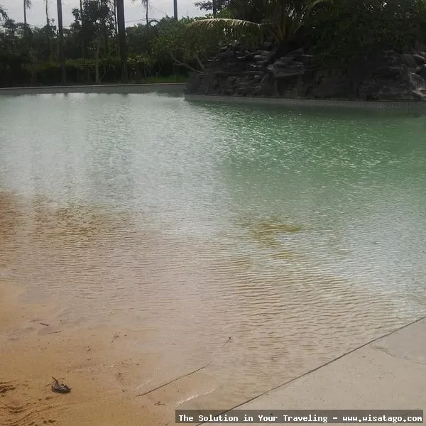 Kimo Swimming Pool yang menyegarkan
