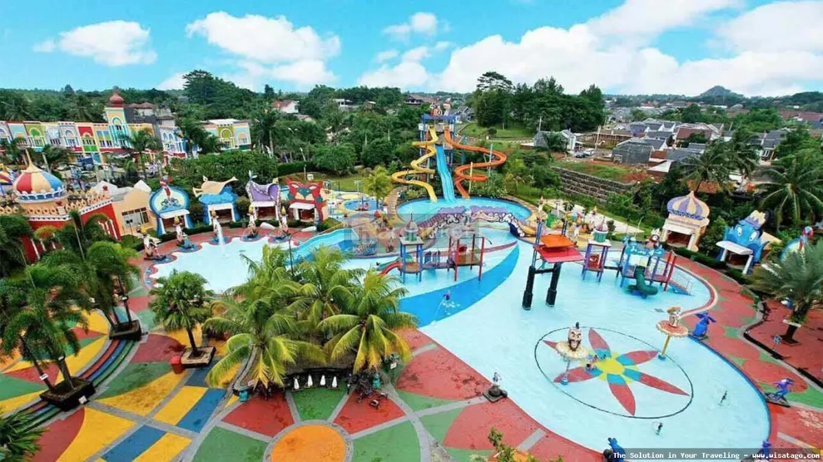 Kolam Renang Pasir Putih yang menawan