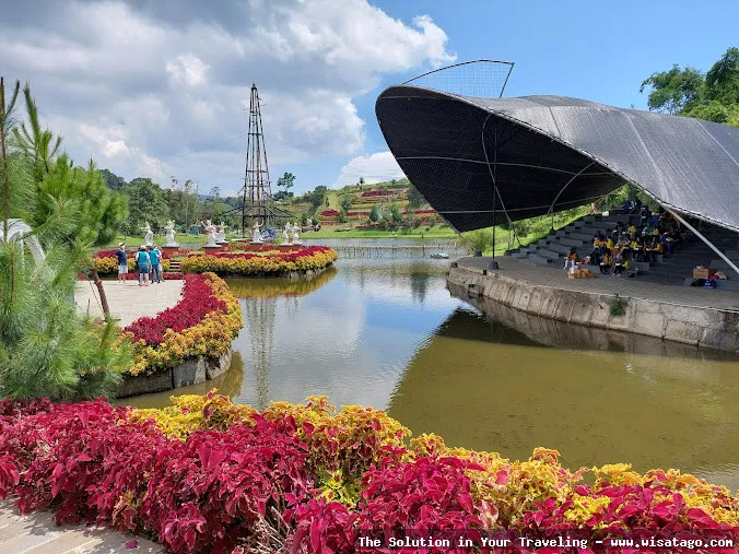 Lembah Dewata: keindahan alam memukau