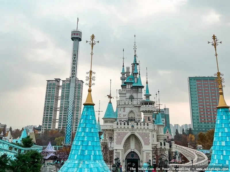 Lotte World: keseruan di taman hiburan
