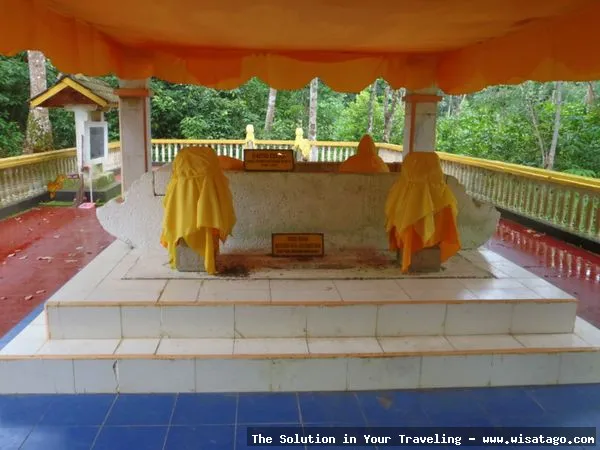 Makam Daeng Celak Dan Daeng Marewa