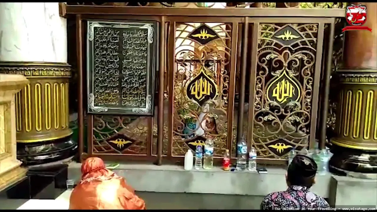 Makam Muhammad Syaikhona Kholil, ziarah religi