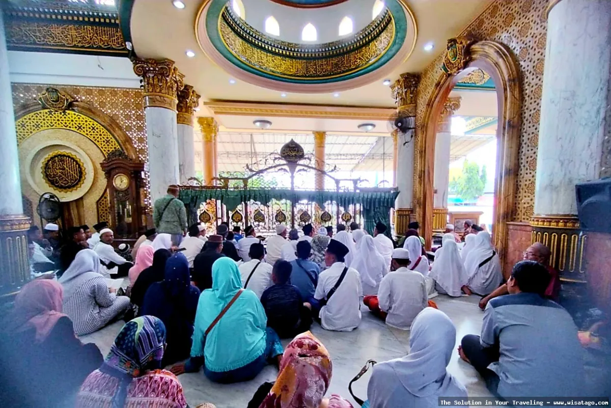 Makam Muhammad Syaikhona Kholil, Bangkalan Madura