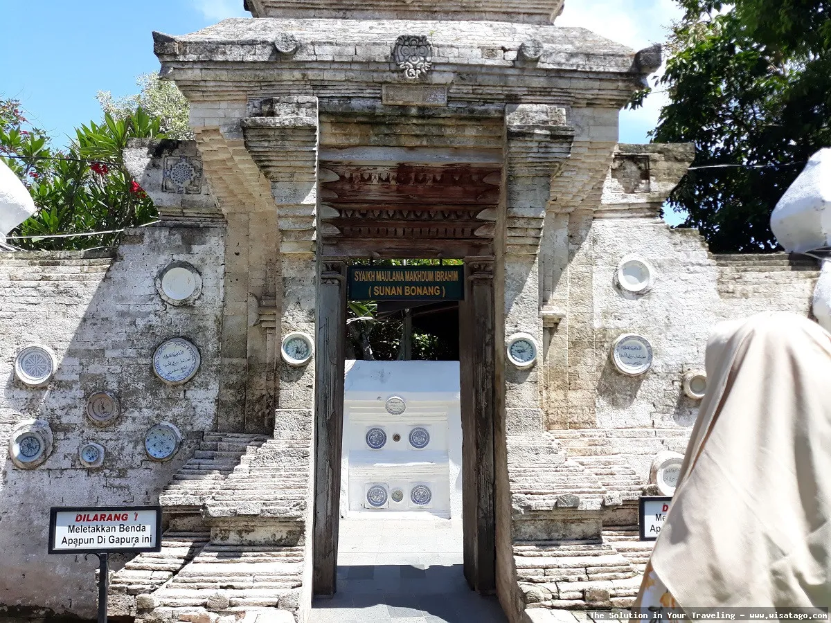 Makam Sunan Bonang, destinasi religi