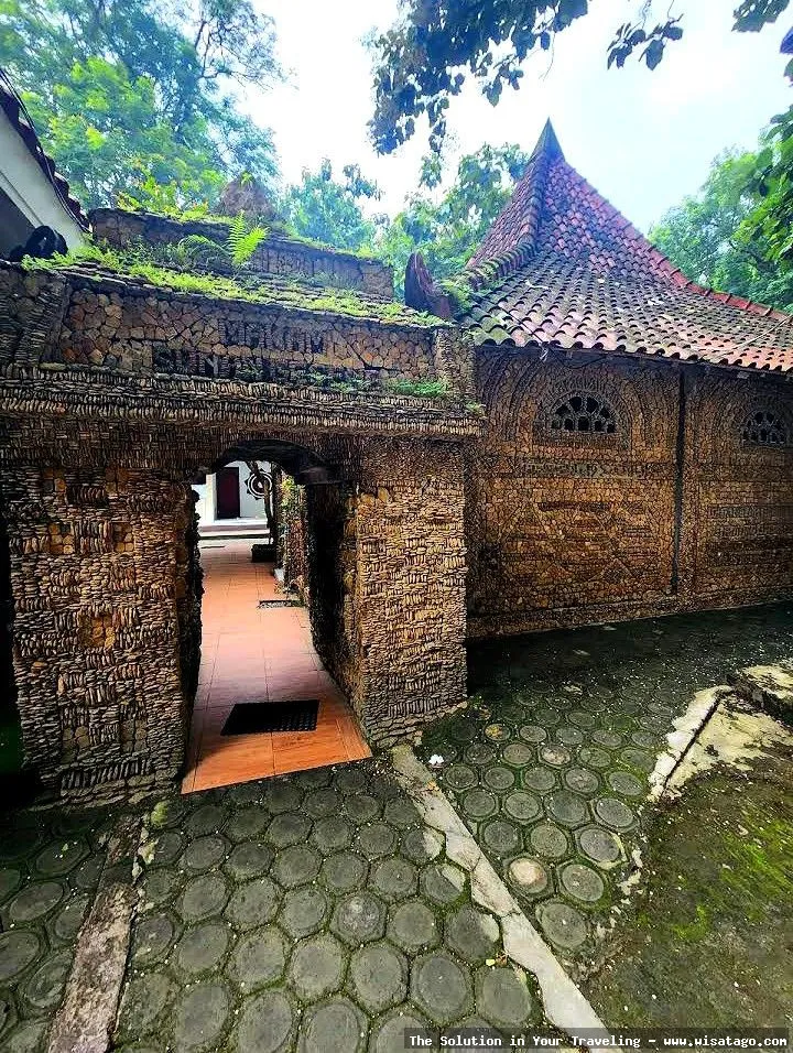 Makam Sunan Geseng, situs bersejarah.