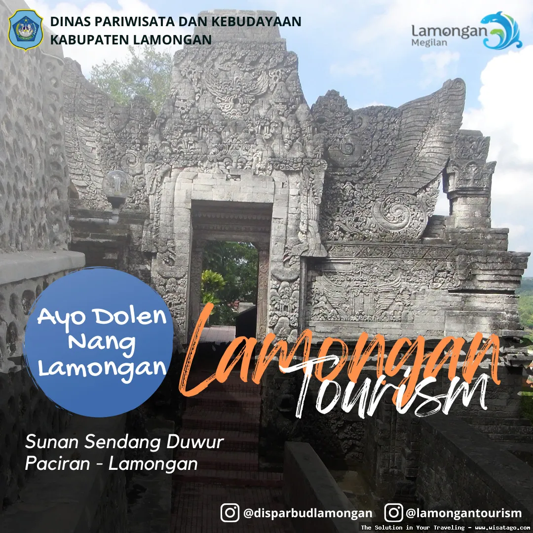 Makam Sunan Sendang Duwur yang megah