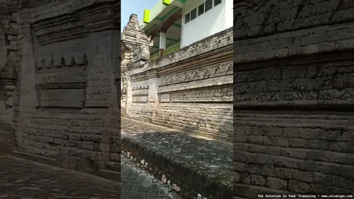 Makam Sunan Sendang Duwur yang sakral