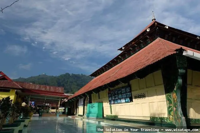 Masjid Agung Pondok Tinggi yang megah