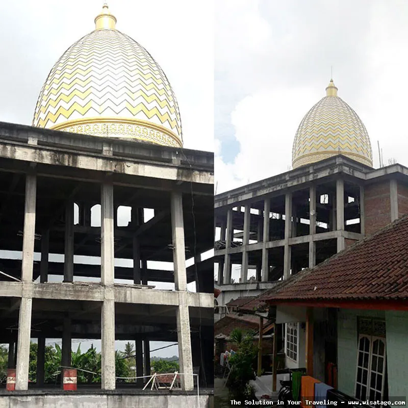 Masjid Jami Baiturrahim tampak megah