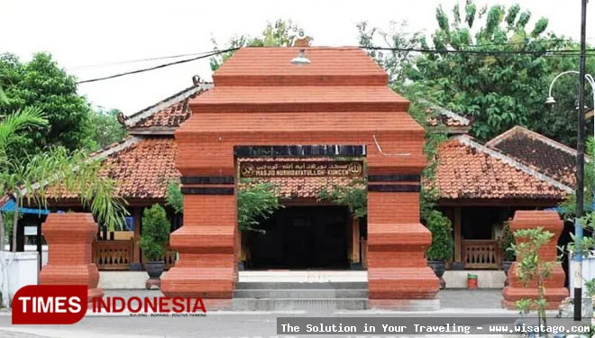 Masjid Kuno Kuncen, arsitektur Jawa klasik