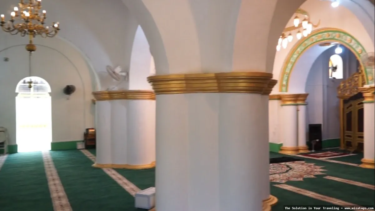 Masjid Raya Kepulauan Riau megah indah