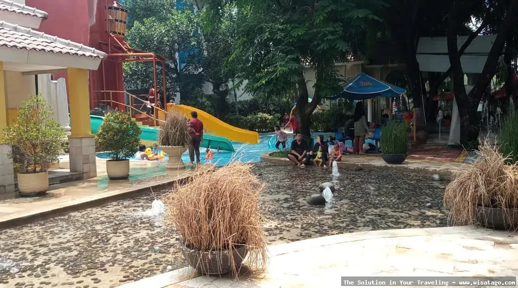 Matador Family Waterpark, keseruan bermain air.