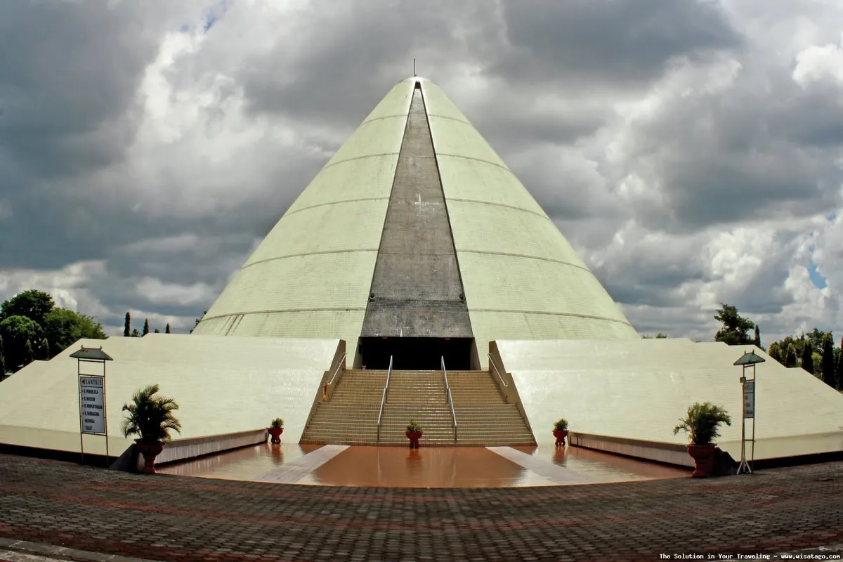 Monumen Jogja Kembali: ikon bersejarah.