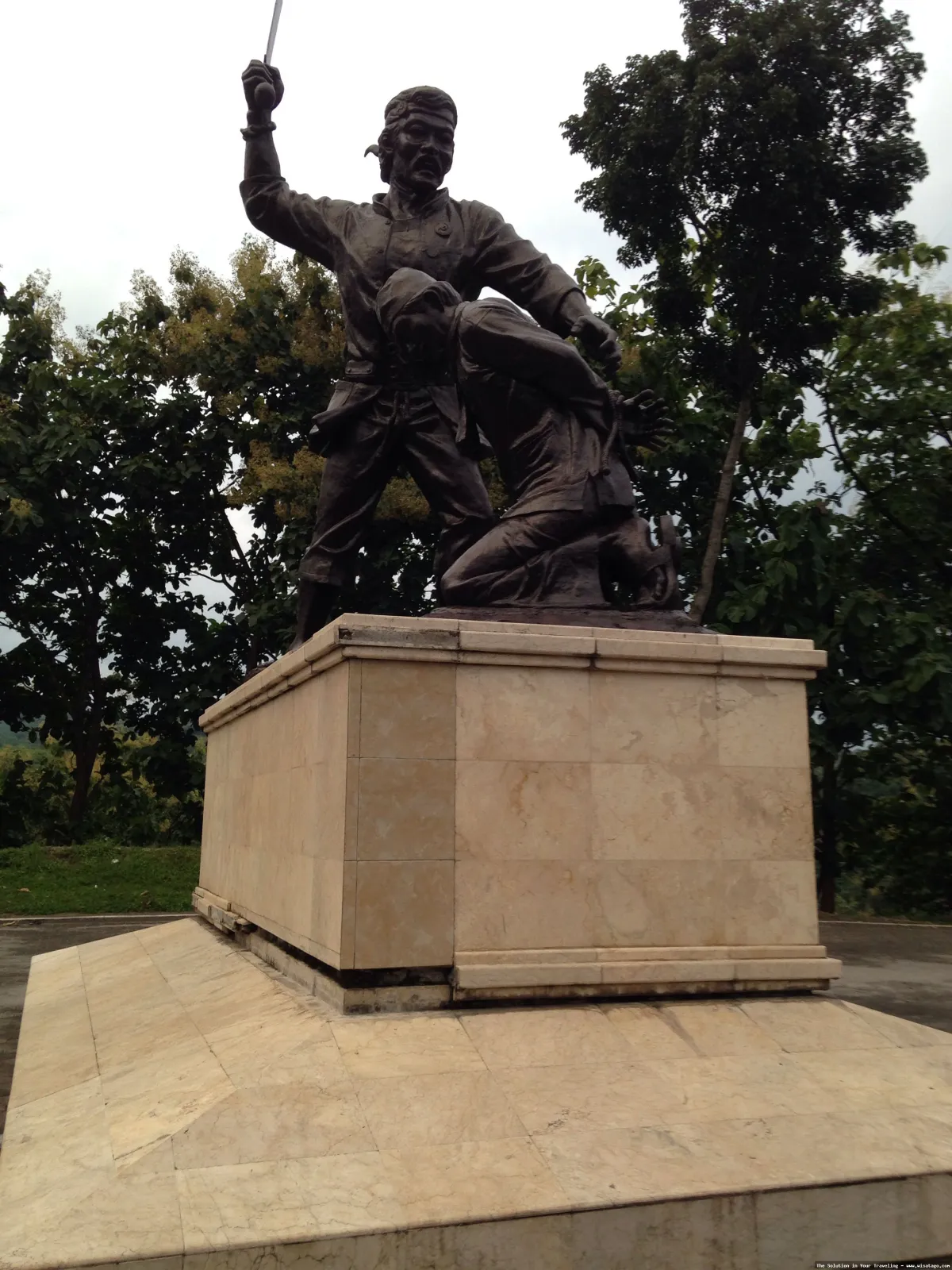 Monumen Kresek: Simbol perjuangan rakyat