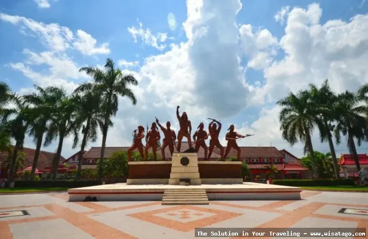 Monumen Peta, simbol sejarah kartografi.