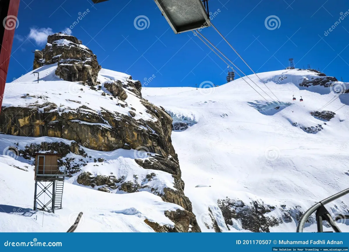 Mount Titlis: puncak bersalju abadi