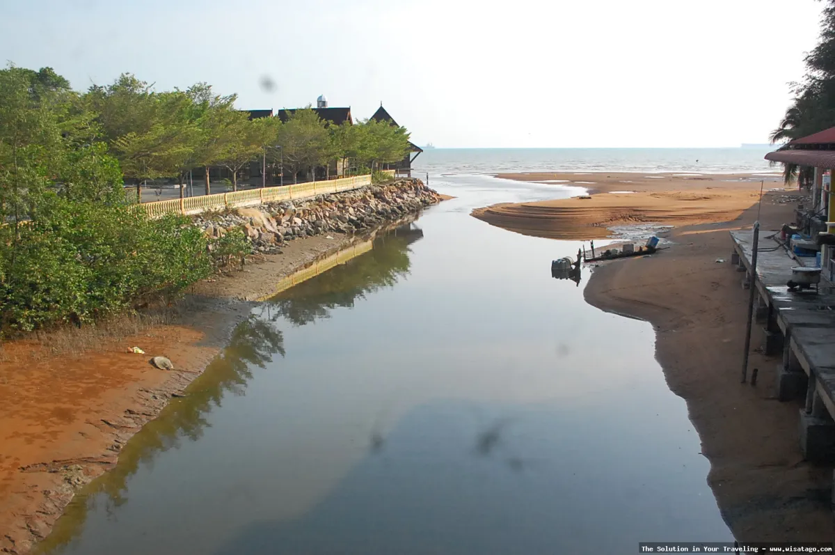 Muara Sungai Karungan yang indah menawan