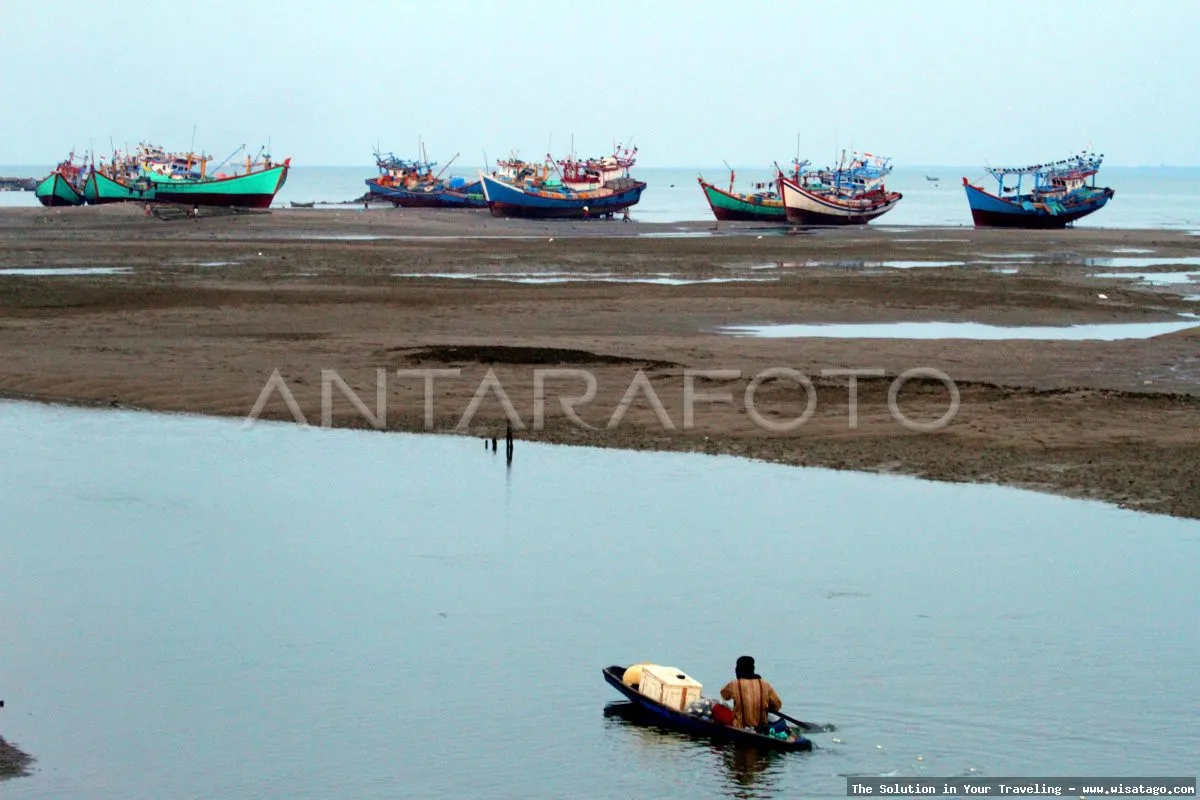 Muara Sungai Karungan dilihat dari atas