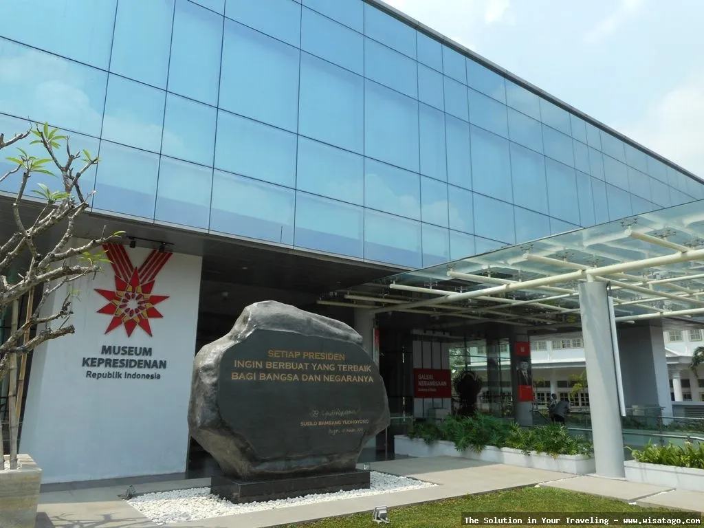 Museum Kepresidenan, artefak sejarah berharga.