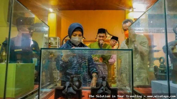 Museum Linggam Cahaya: Koleksi artefak bersejarah