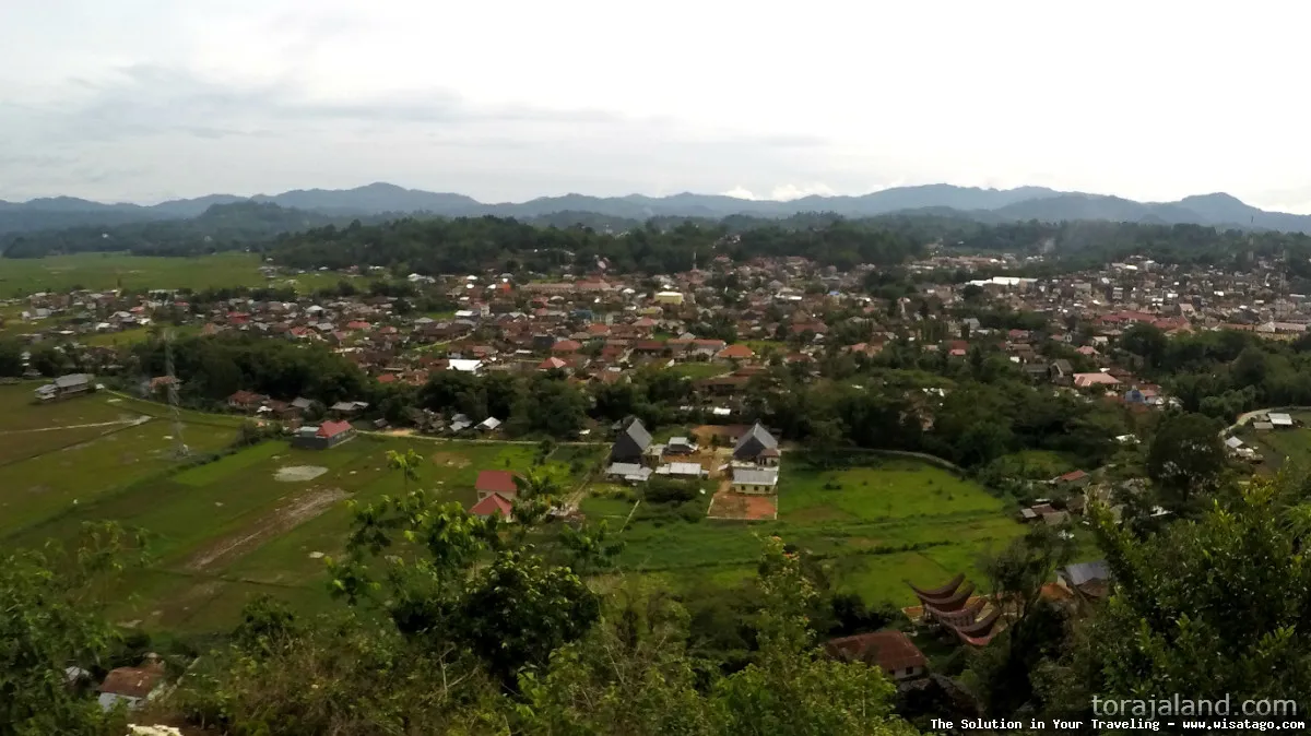 Objek Wisata Gunung Tambolang yang memukau