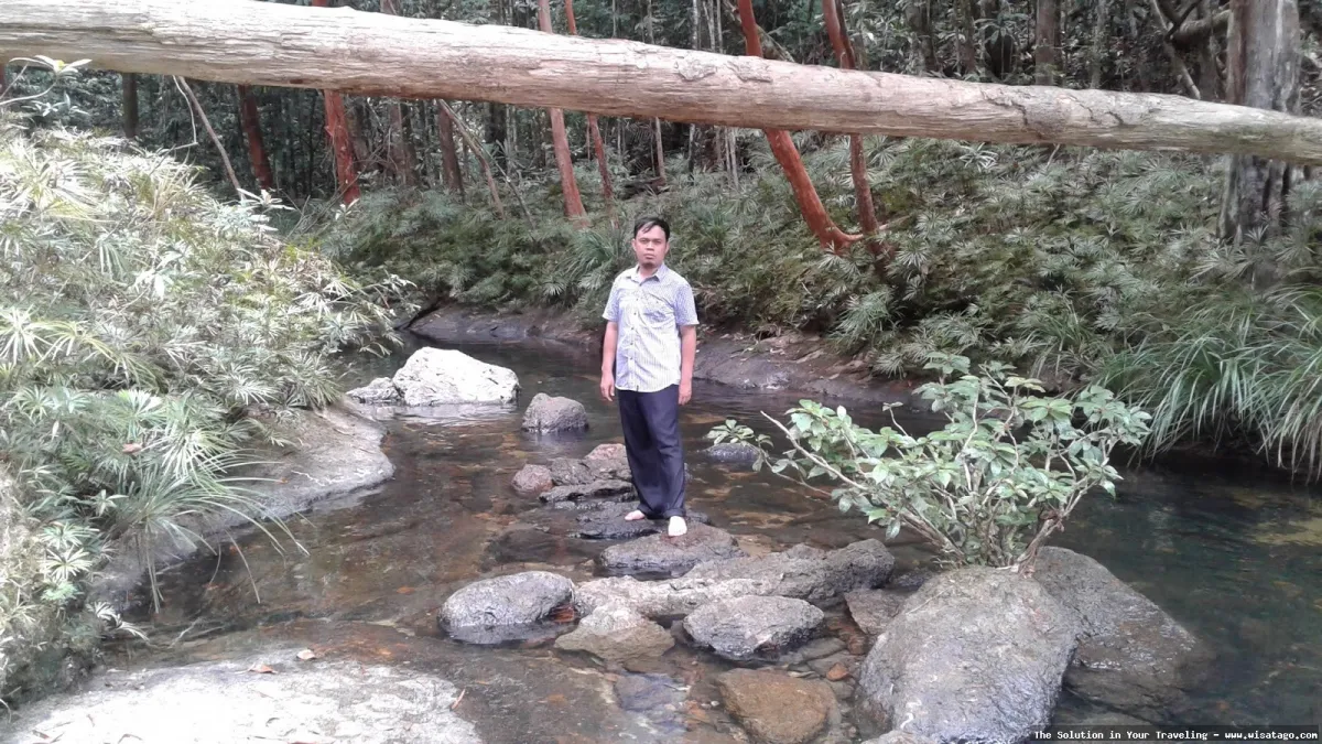 Objek Wisata Gunung Tambolang yang memukau