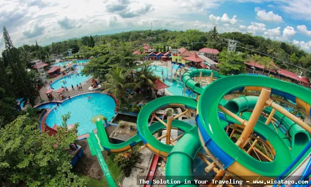 Owabong: keseruan bermain air di Owabong