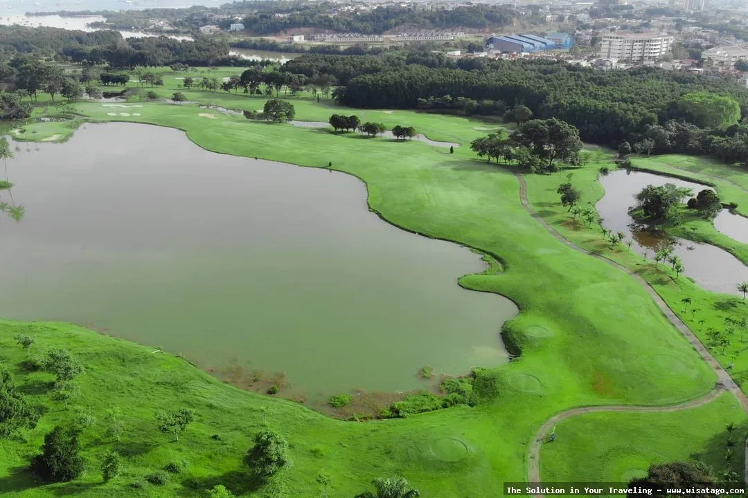 Padang Golf Southlinks: Tips, Harga Tiket, Kuliner, Lokasi, Fasilitas dan Spot Padang Golf Southlinks: Tips, Harga Tiket, Kuliner, Lokasi, Fasilitas dan Spot