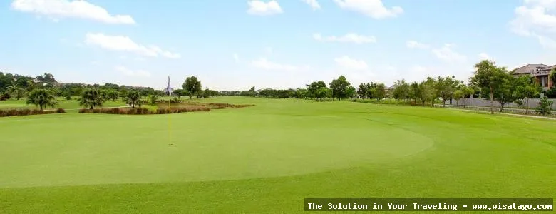 Padang Golf Southlinks yang menantang.