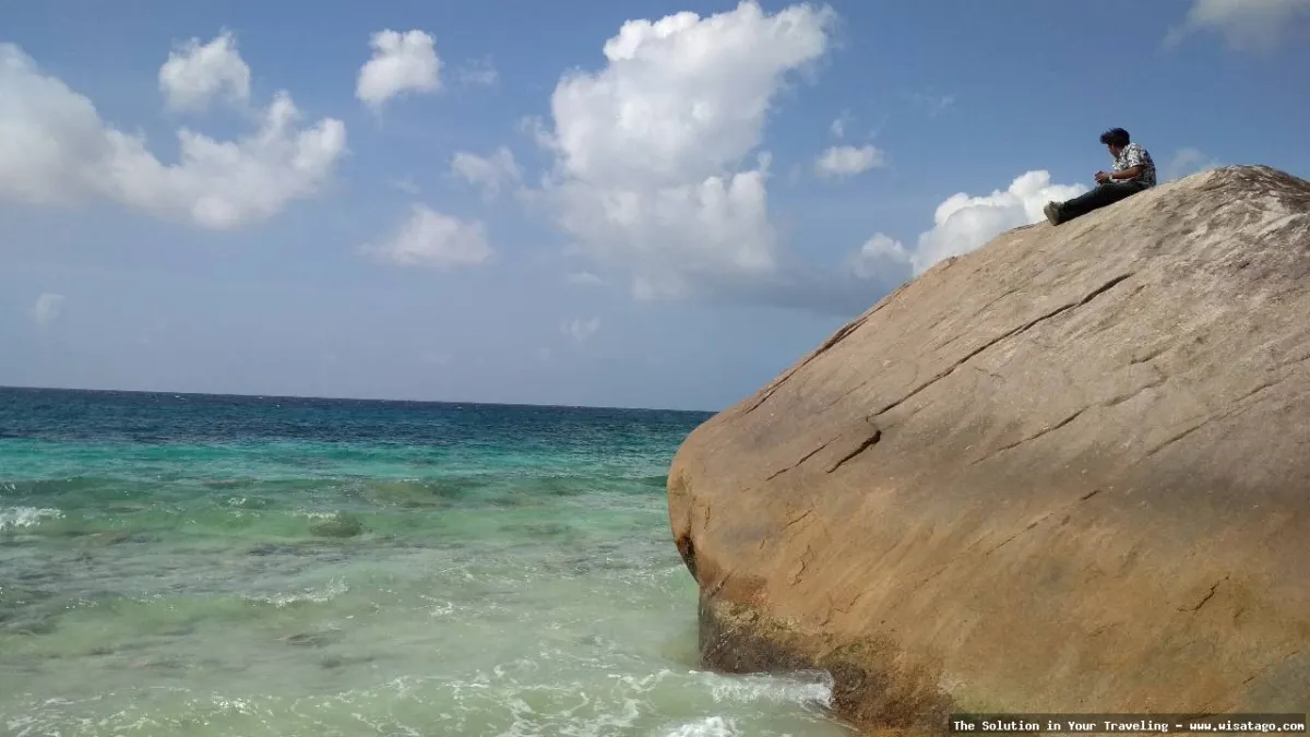 Pantai Arung Hijau, pesona alam indah